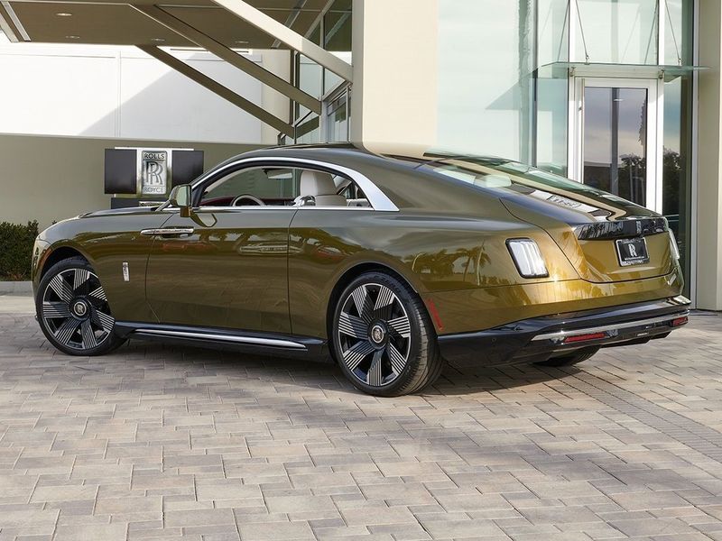 2024 Rolls-Royce   in a Chartreuse exterior color and Grace Whiteinterior. SHELLY AUTOMOTIVE shellyautomotive.com 