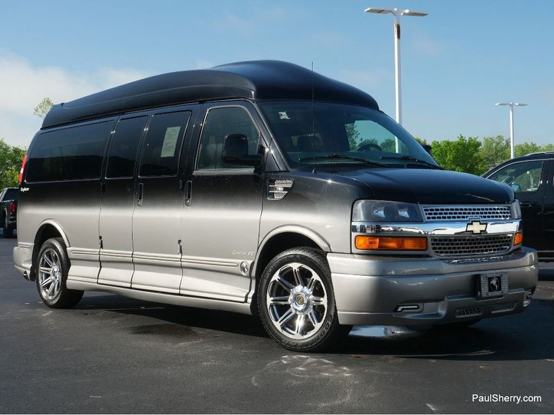 2015 Chevrolet Express 2500 Image 22