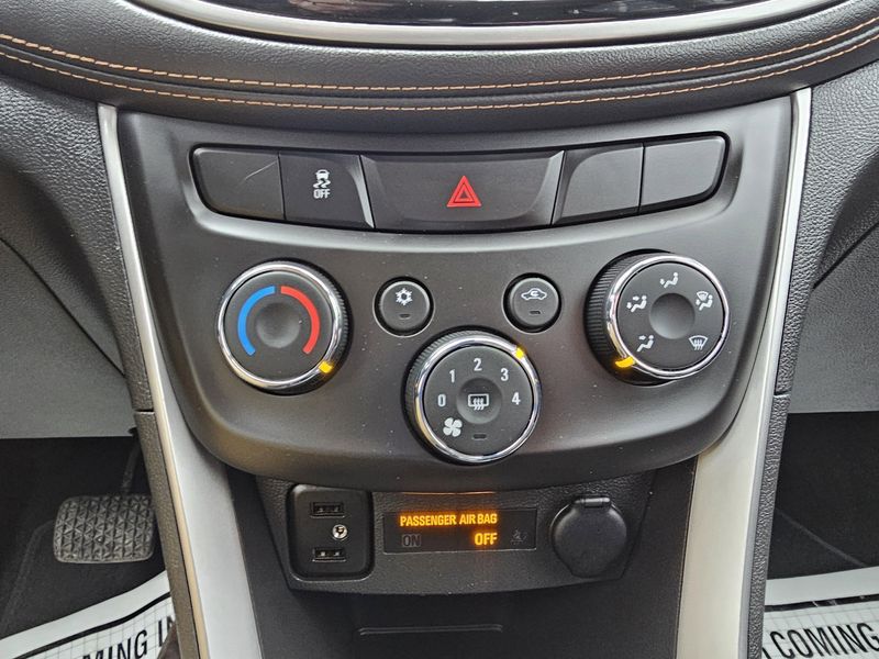 Used 2019 Chevrolet Trax LTImage 18