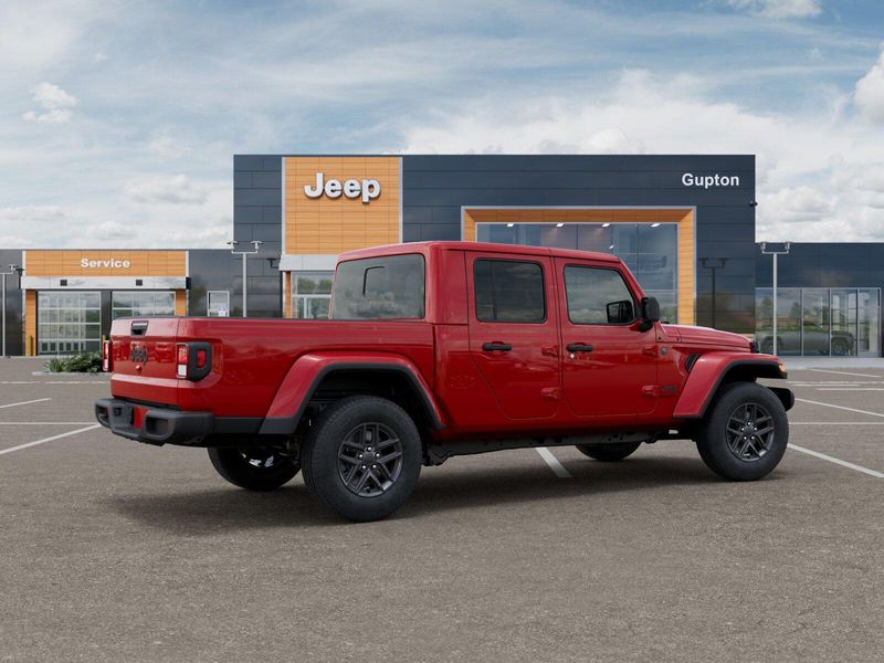 New 2026 Jeep Gladiator Sport S 4x4Image 35