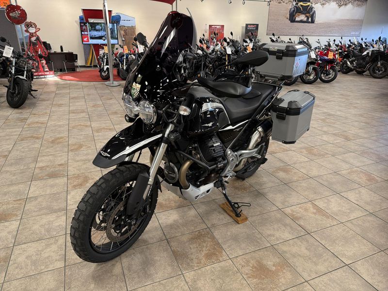 Used 2023 Moto Guzzi V85 TT Guardia dOnore Image 13