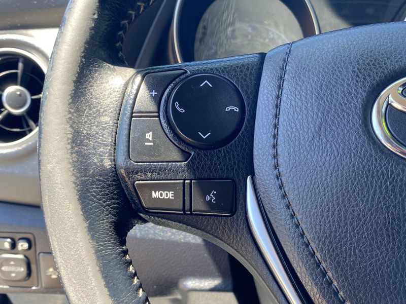 Used 2018 Toyota Corolla iM BaseImage 26