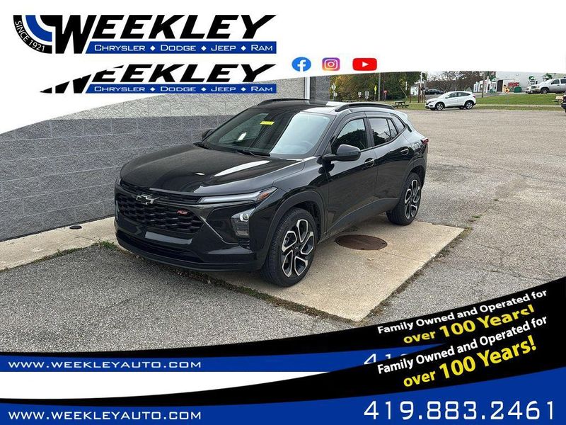 Used 2024 Chevrolet Trax 2RSImage 1