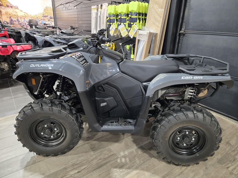 2025 Can-Am OUTLANDER 700 GRANITE GRAY Image 3