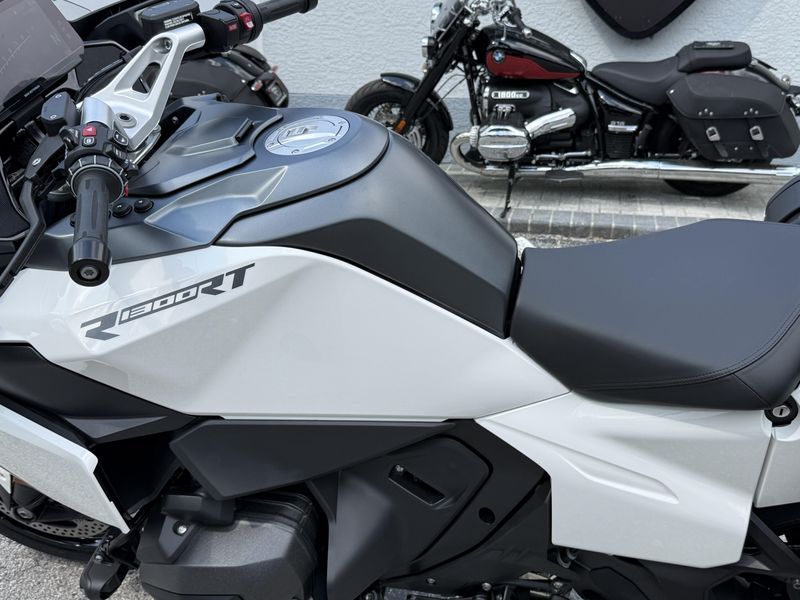 2026 BMW R 1300 RT