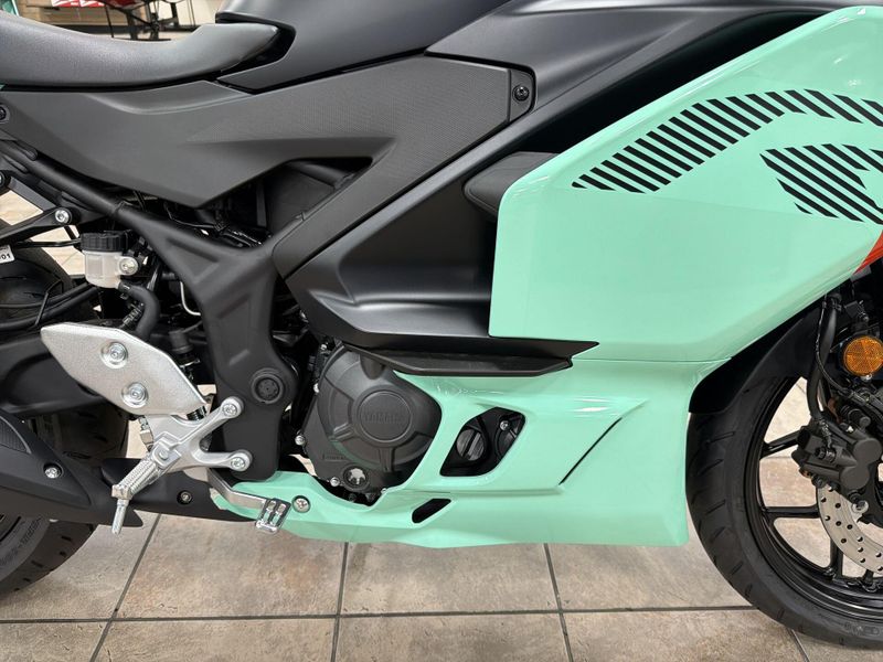 New 2026 Yamaha YZF-R3 ABS Image 21