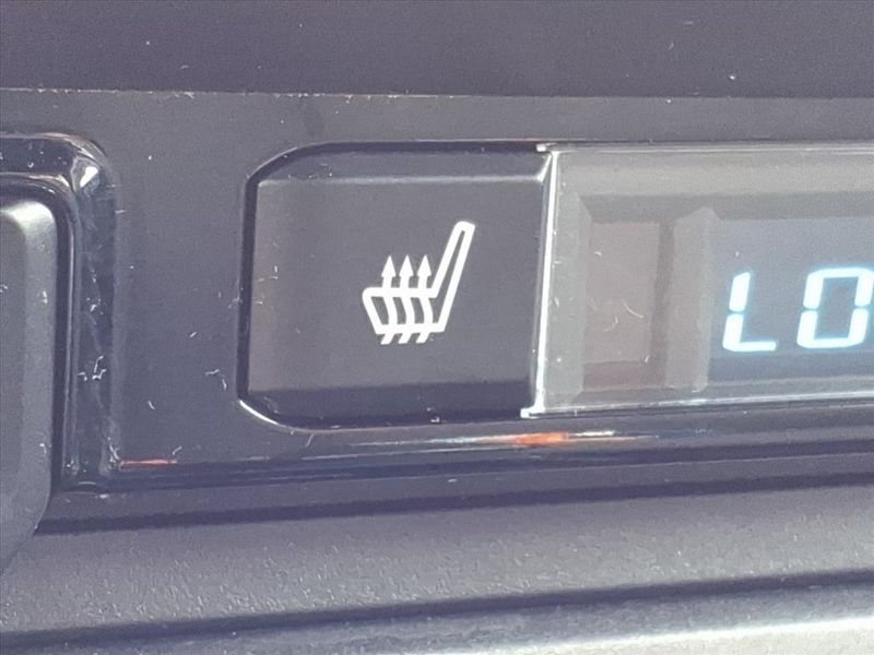 Used 2016 Toyota Tacoma TRD SportImage 5