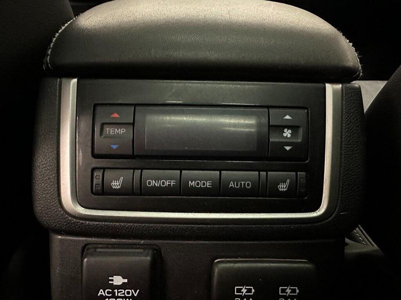 2021 Subaru Ascent TouringImage 30