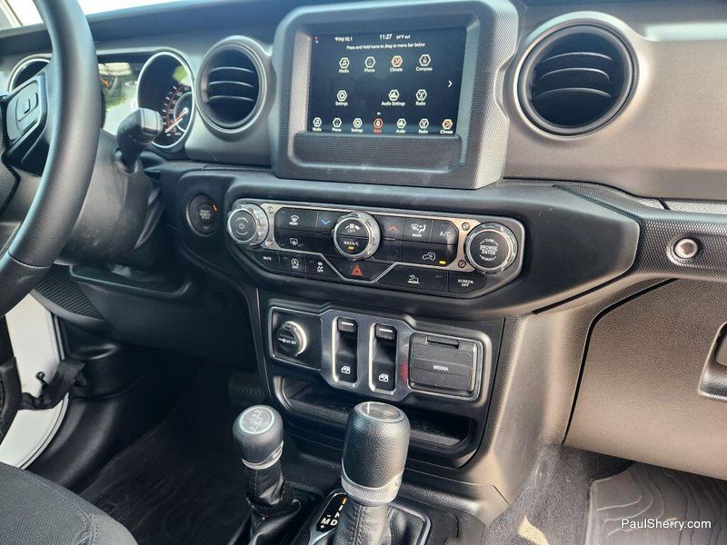 2023 Jeep Wrangler Sport SImage 37
