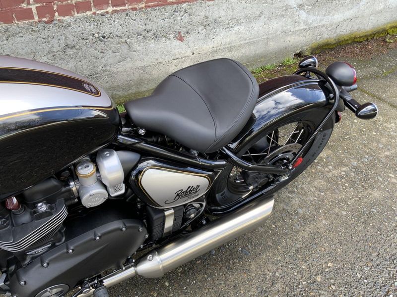 2025 Triumph Bonneville Bobber