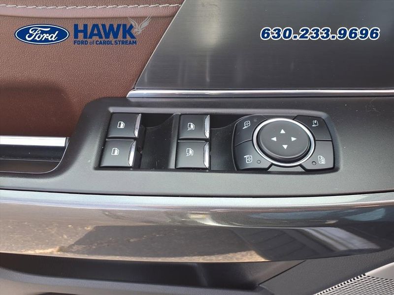 2022 Ford F-150 Lariat photo 3