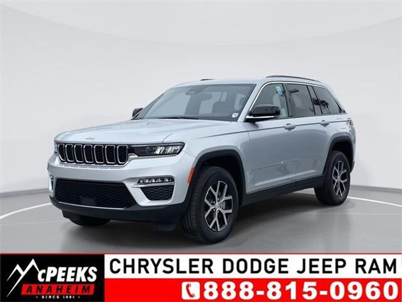 2024 Jeep Grand Cherokee Limited 4x4Image 1