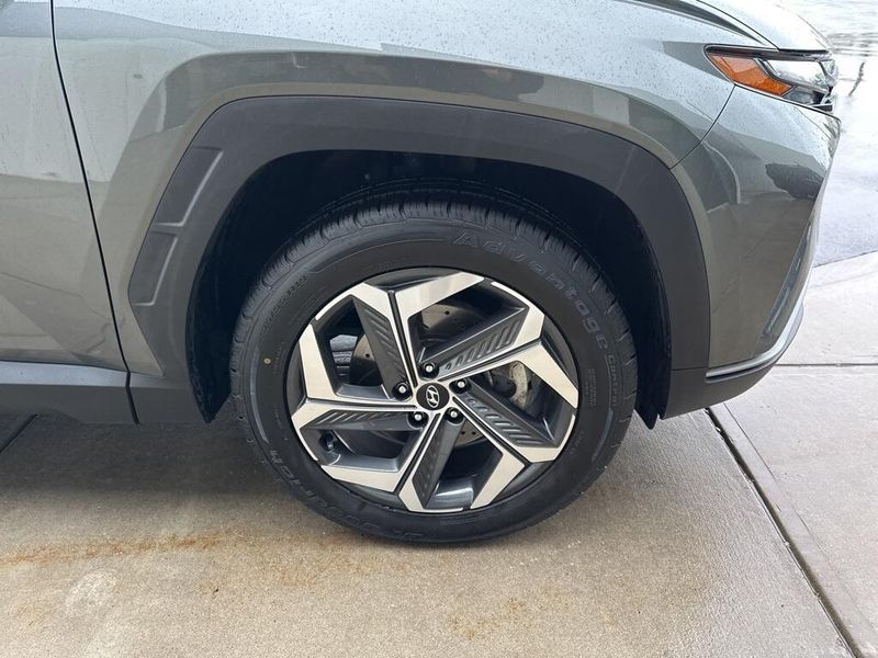 2022 Hyundai Tucson SELImage 12