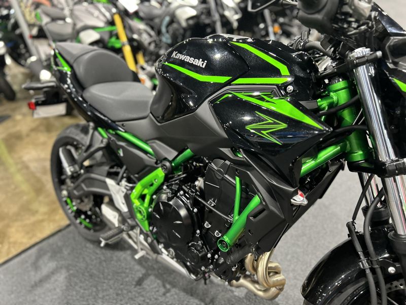 New 2025 Kawasaki Z650 ABS Image 4
