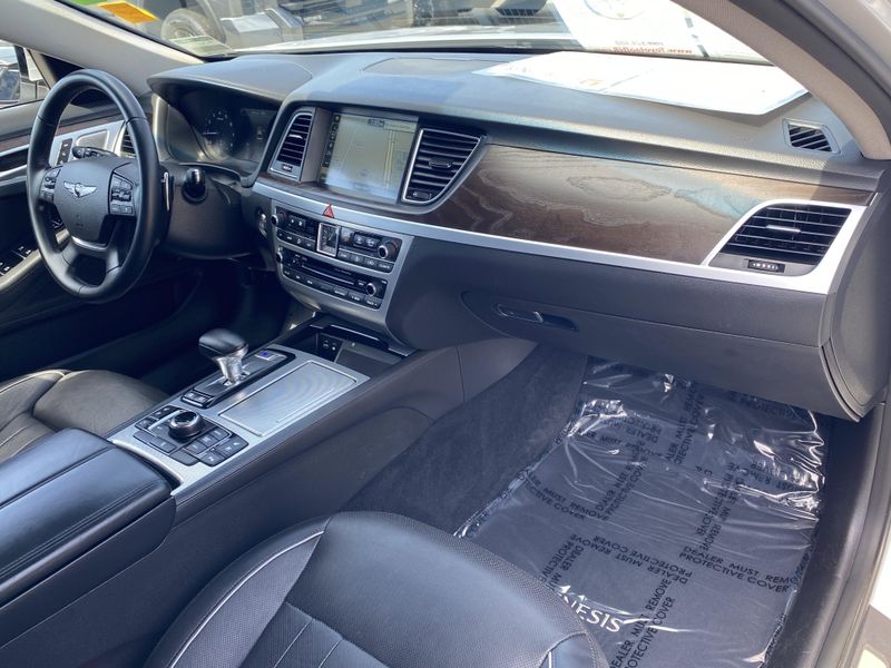 Used 2018 Genesis G80 3.8Image 9