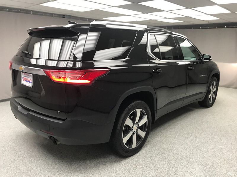 2018 Chevrolet Traverse LT LeatherImage 11