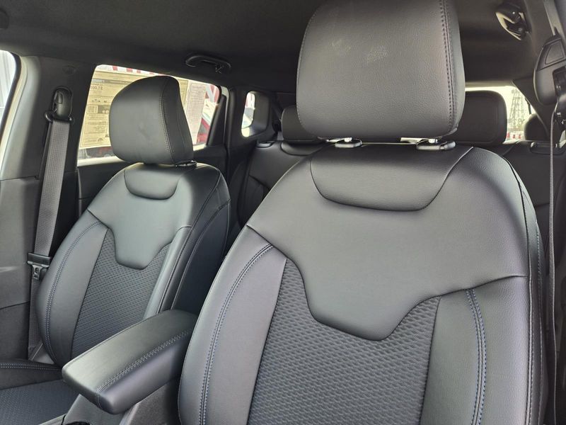 New 2026 Jeep Compass Latitude Altitude 4x4
