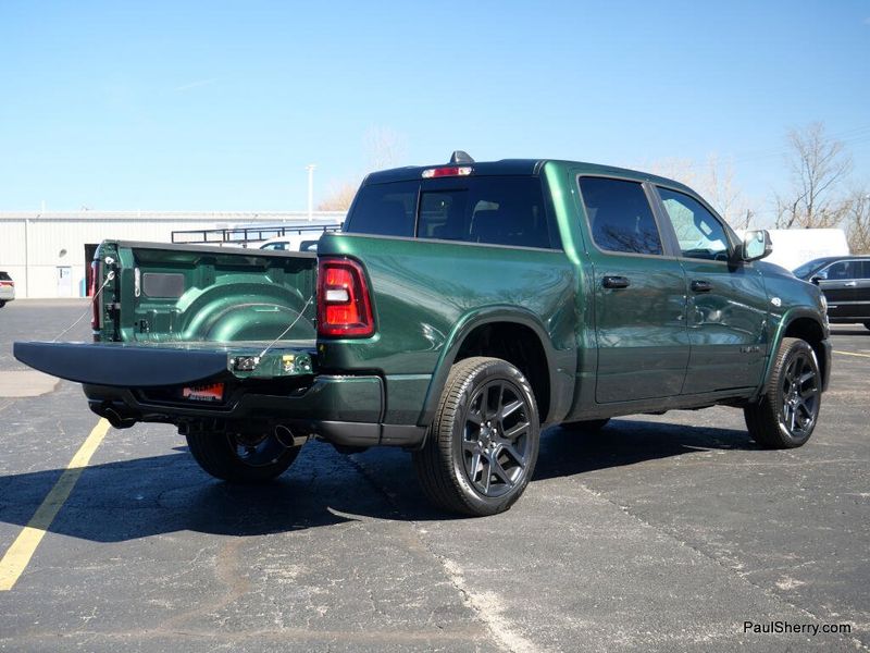 New 2026 RAM 1500 Laramie Crew Cab 4x4 5'7' Box