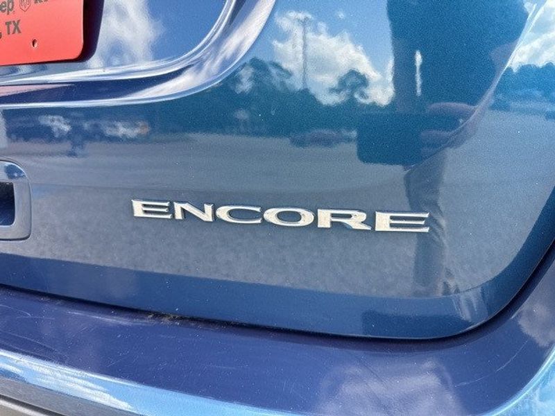 2019 Buick Encore PreferredImage 37