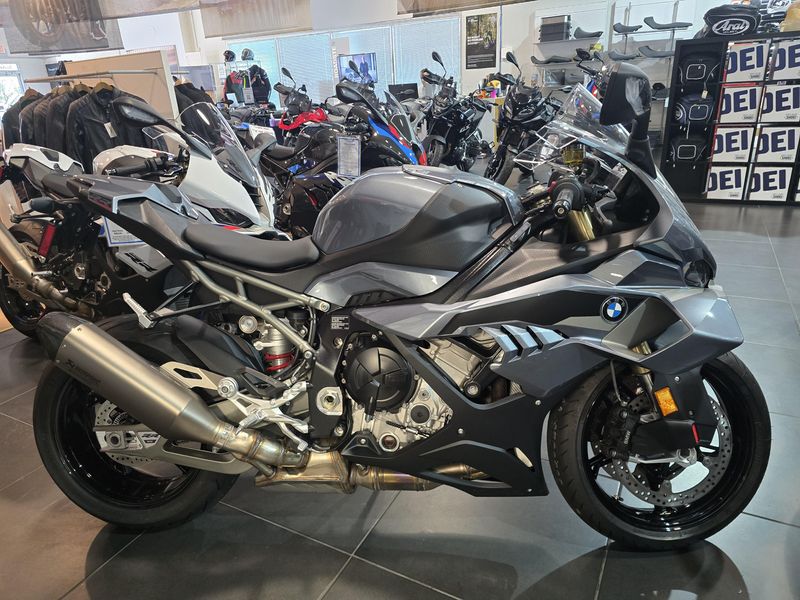 New 2026 BMW S 1000 RR Image 1