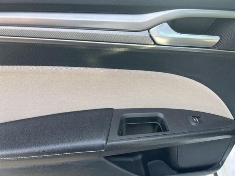 2019 Ford Fusion SImage 13