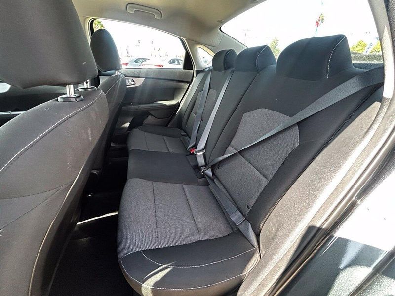 Used 2024 Kia Forte LXSImage 11