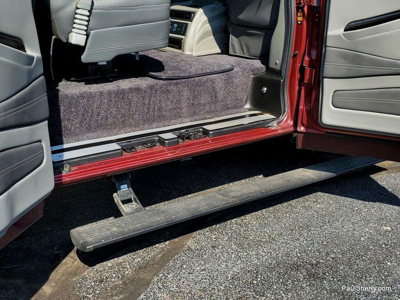 2024 Chevrolet Express Cargo Image 20
