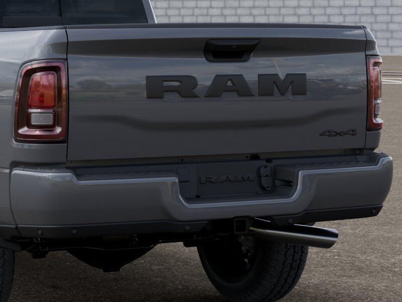 New 2026 RAM 2500 Black Express Crew Cab 4x4 6
