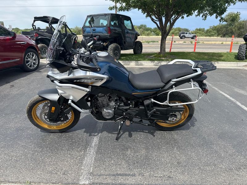 2024 CFMOTO IBEX 800 T 