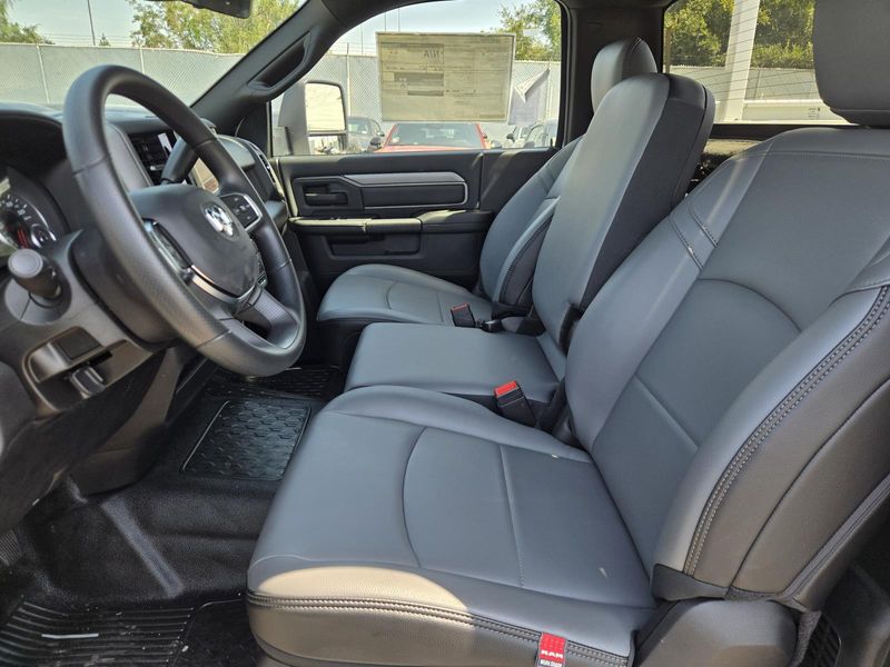 New 2025 RAM 3500 Tradesman Chassis Regular Cab 4x2 84' Ca