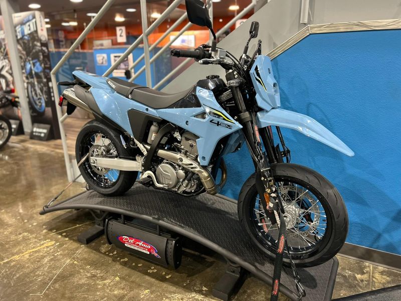 New 2025 Suzuki DR-Z4SM Image 2