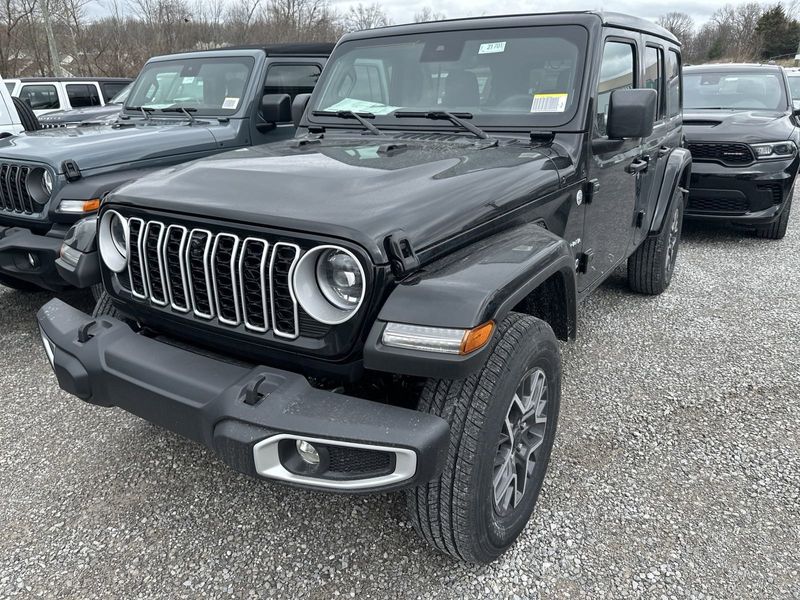 2024 Jeep Wrangler 4-door SaharaImage 1