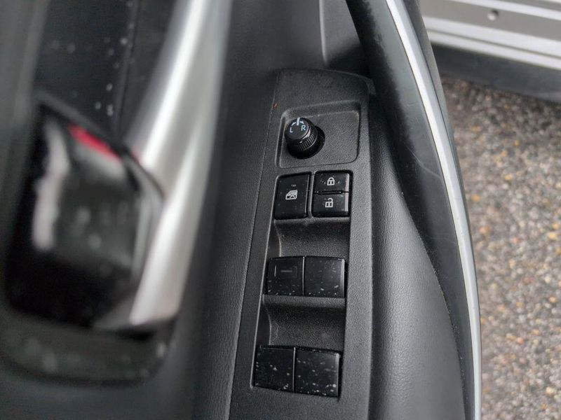 2021 Toyota Corolla SEImage 11