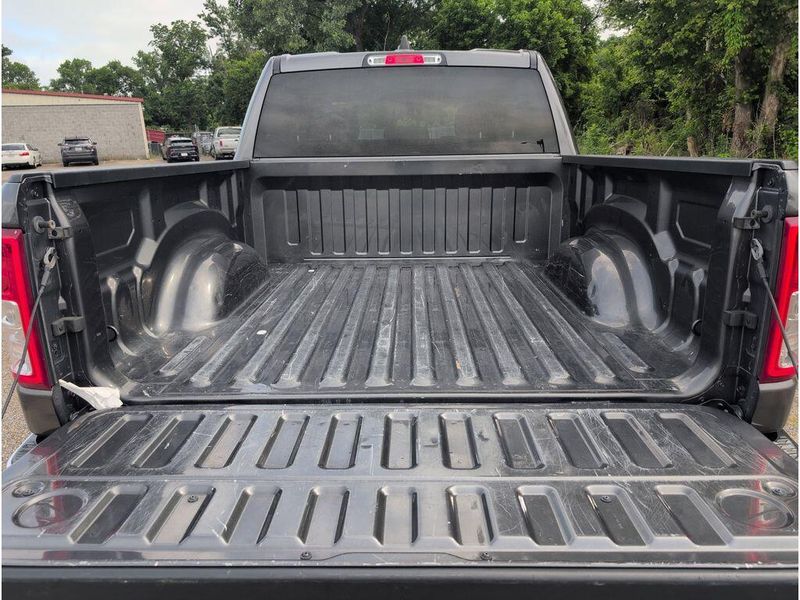Used 2022 RAM 1500 Big HornImage 32
