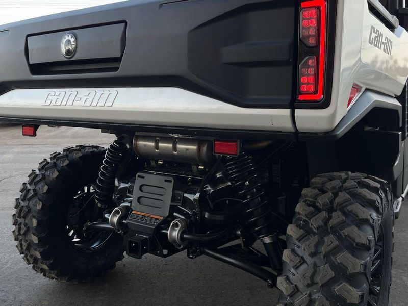 New 2026 Can-Am DEFENDER MAX LTD HD11 