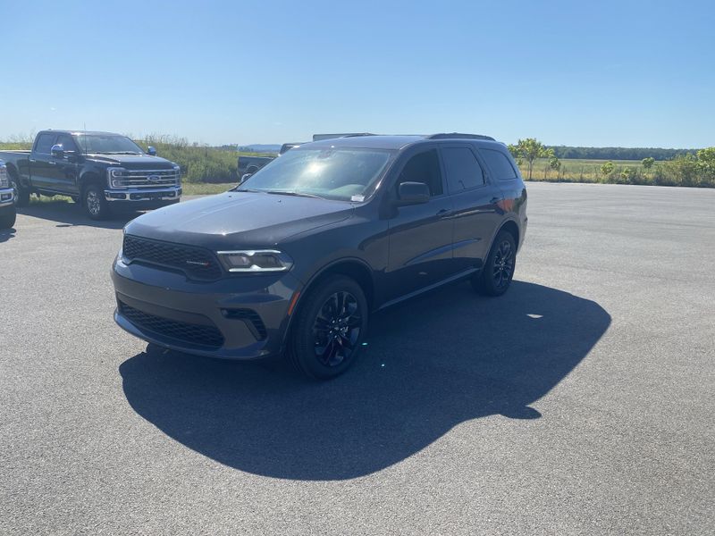 2025 Dodge Durango GT photo 2