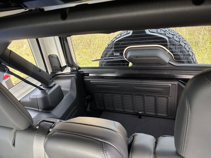 New 2026 Jeep Wrangler 4-door Rubicon XImage 30