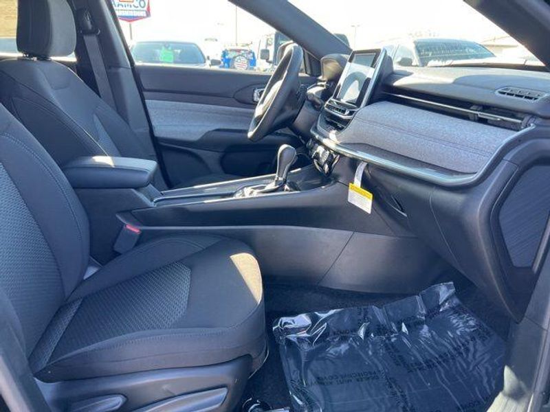 2025 Jeep Compass Sport 4x4