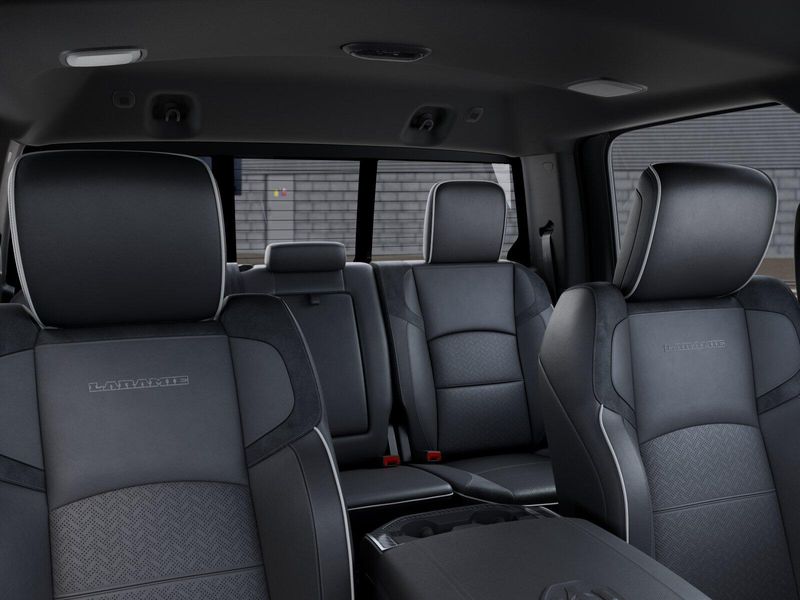 New 2026 RAM 4500 Big Horn Chassis Crew Cab 4x4 60