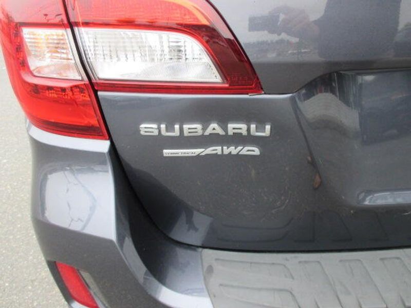 Used 2017 Subaru Outback PremiumImage 12
