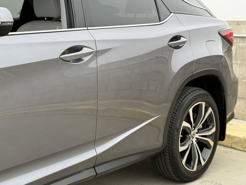 2022 Lexus RX 350Image 9
