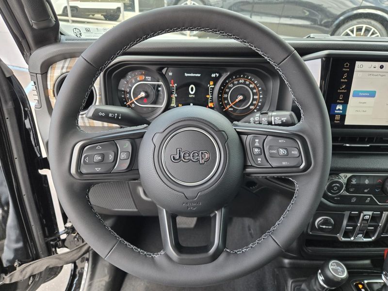 New 2026 Jeep Wrangler 4-door 85th Anniversary Edition