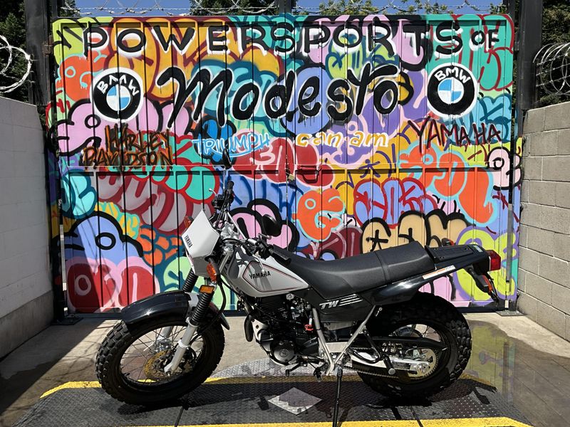 New 2026 Yamaha TW200 Image 1