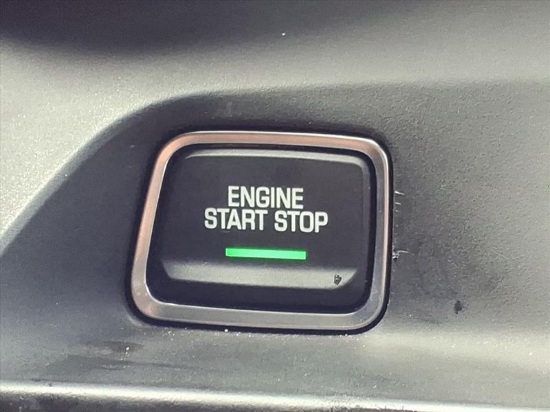 Used 2019 Chevrolet Camaro SSImage 8