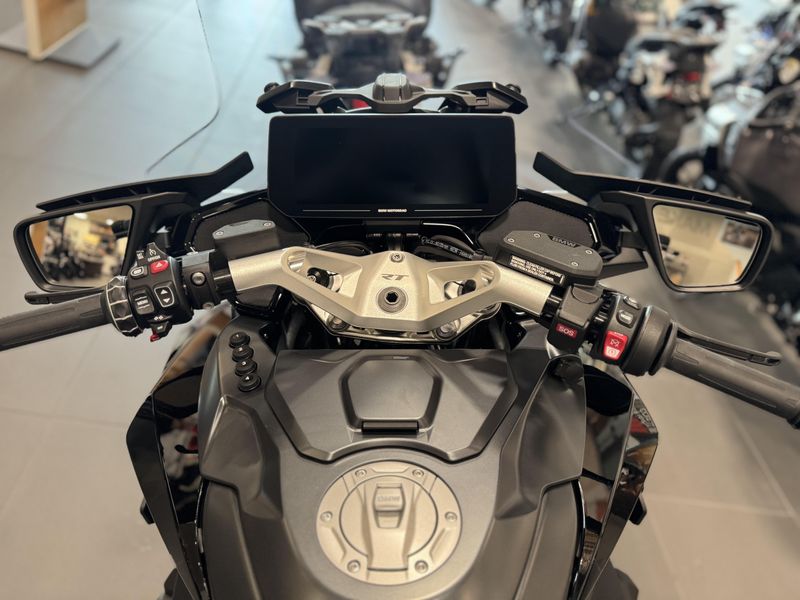 2026 BMW R 1300 RTImage 3