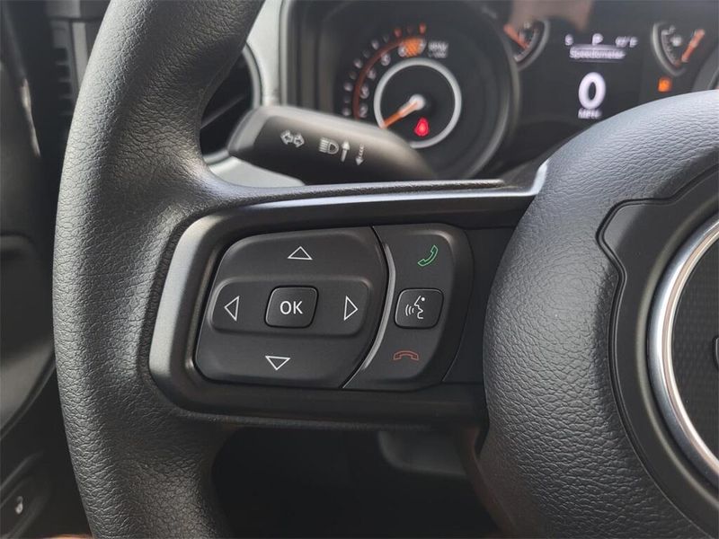 2025 Jeep Wrangler 4-door SportImage 9