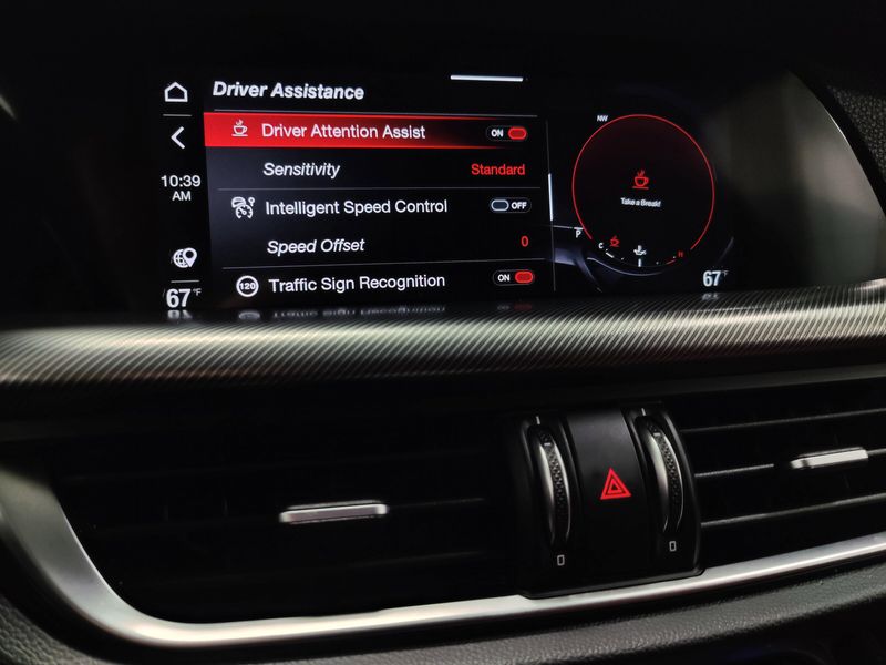 Used 2024 Alfa Romeo Stelvio Veloce AWD w/Activ AssistImage 9