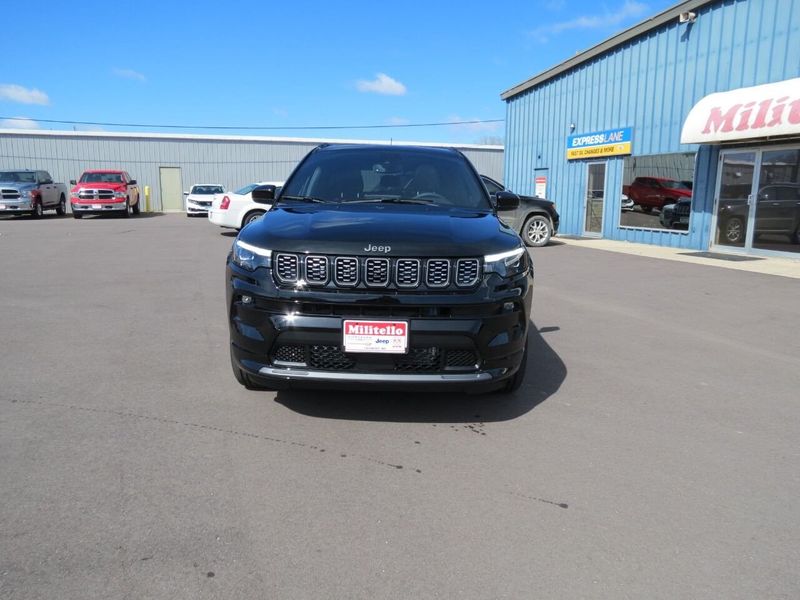 2024 Jeep Compass Limited 4x4Image 4