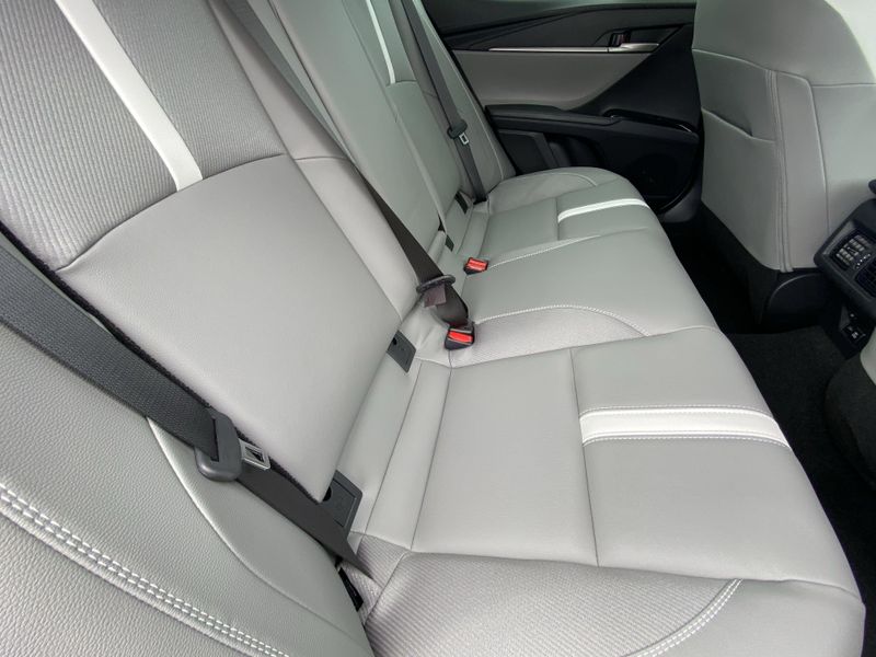 2025 Toyota Camry Image 12