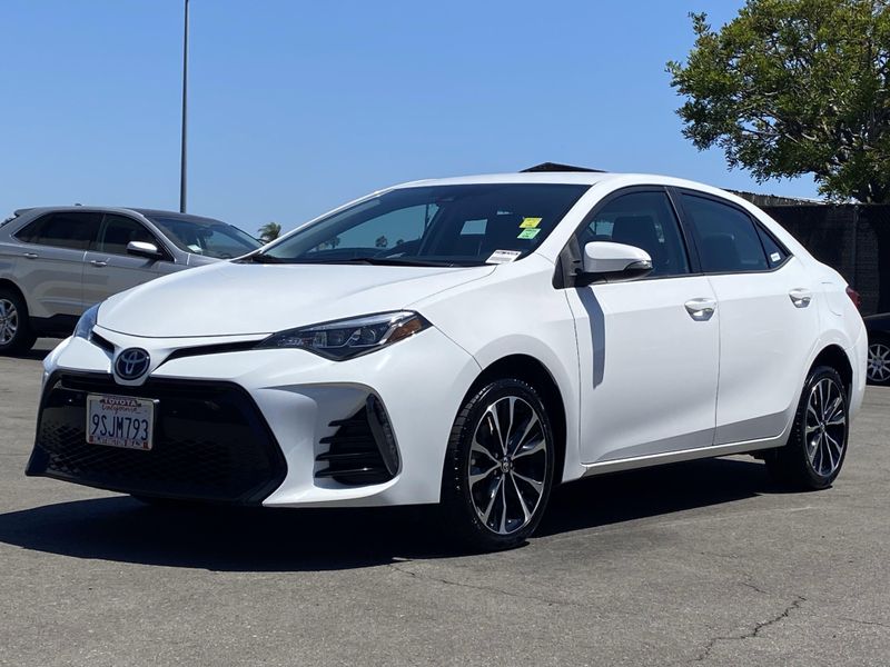 Used 2018 Toyota Corolla SEImage 6